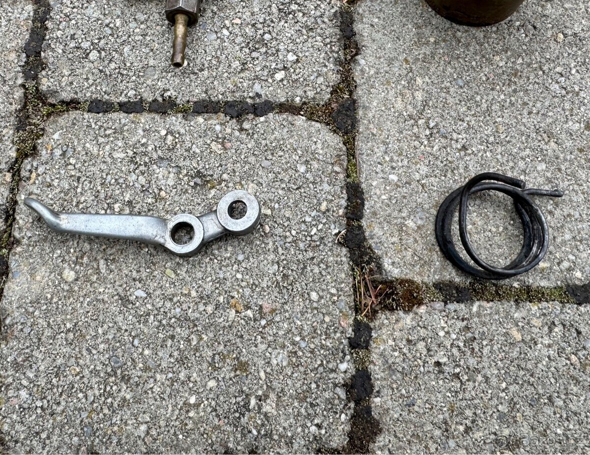 ČZ 125 B T - dily - 15