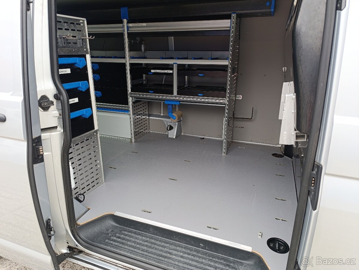 Volkswagen Transporter T6 4x4 Dílna - 15