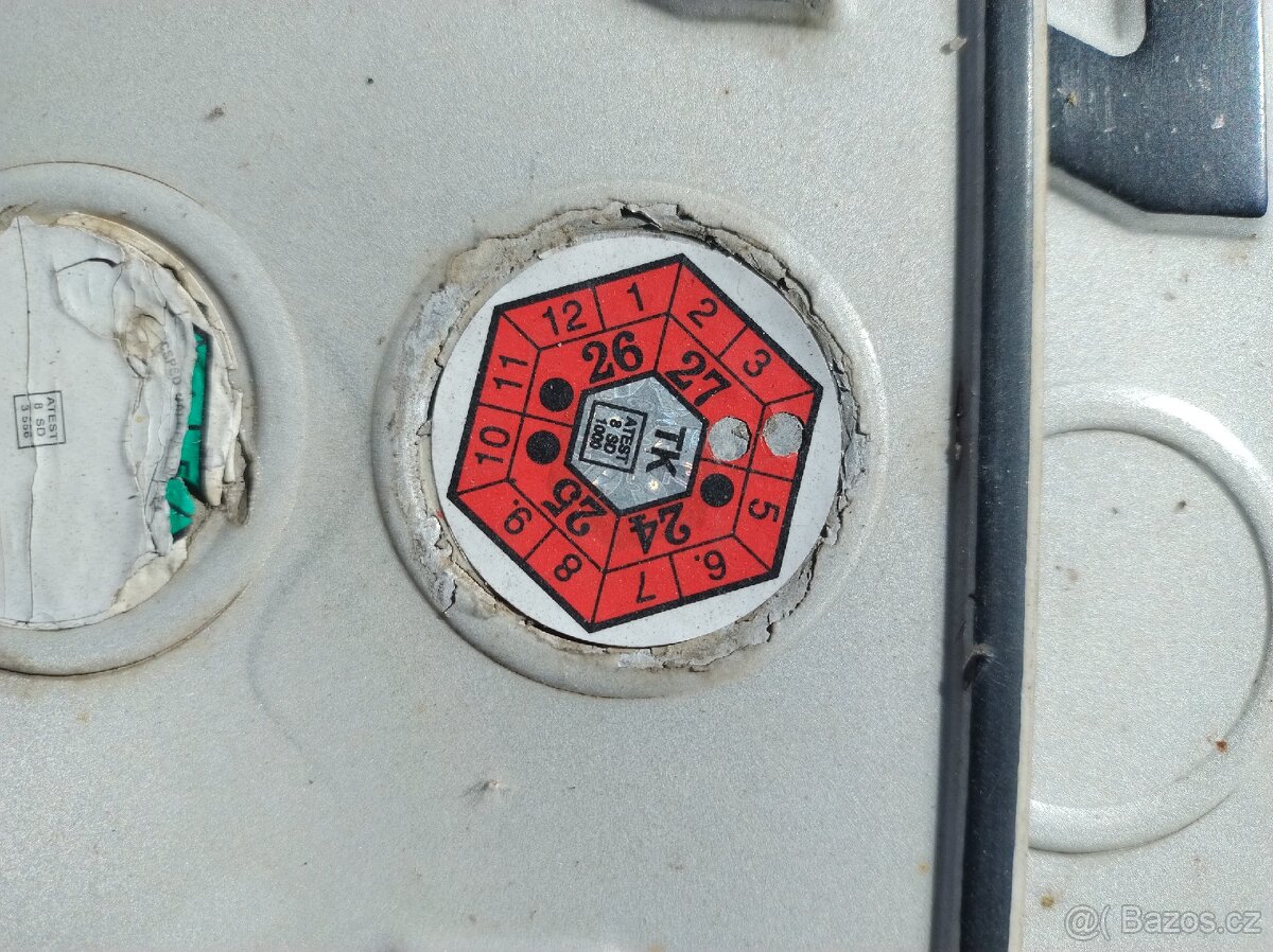 Opel Corsa D 1.2 16v, STK 4/27 - 15