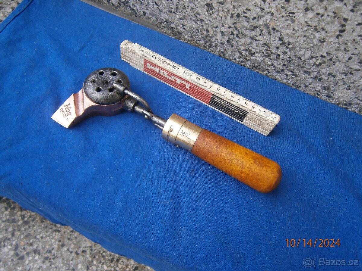 Starý hoblík a vrtačka - 15