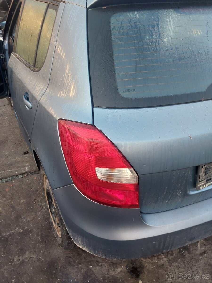 Škoda Fabia 2 - 15