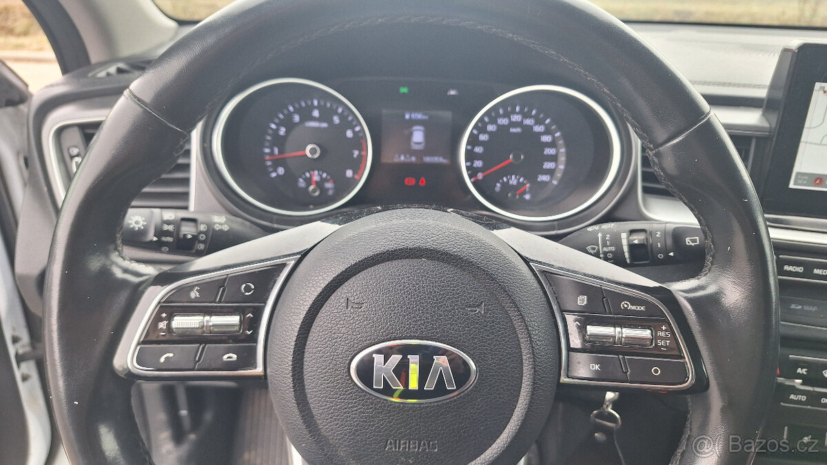 Kia CEED SW CD 1,4T-GDI GPF EXCLUSIVE 2019 - 15