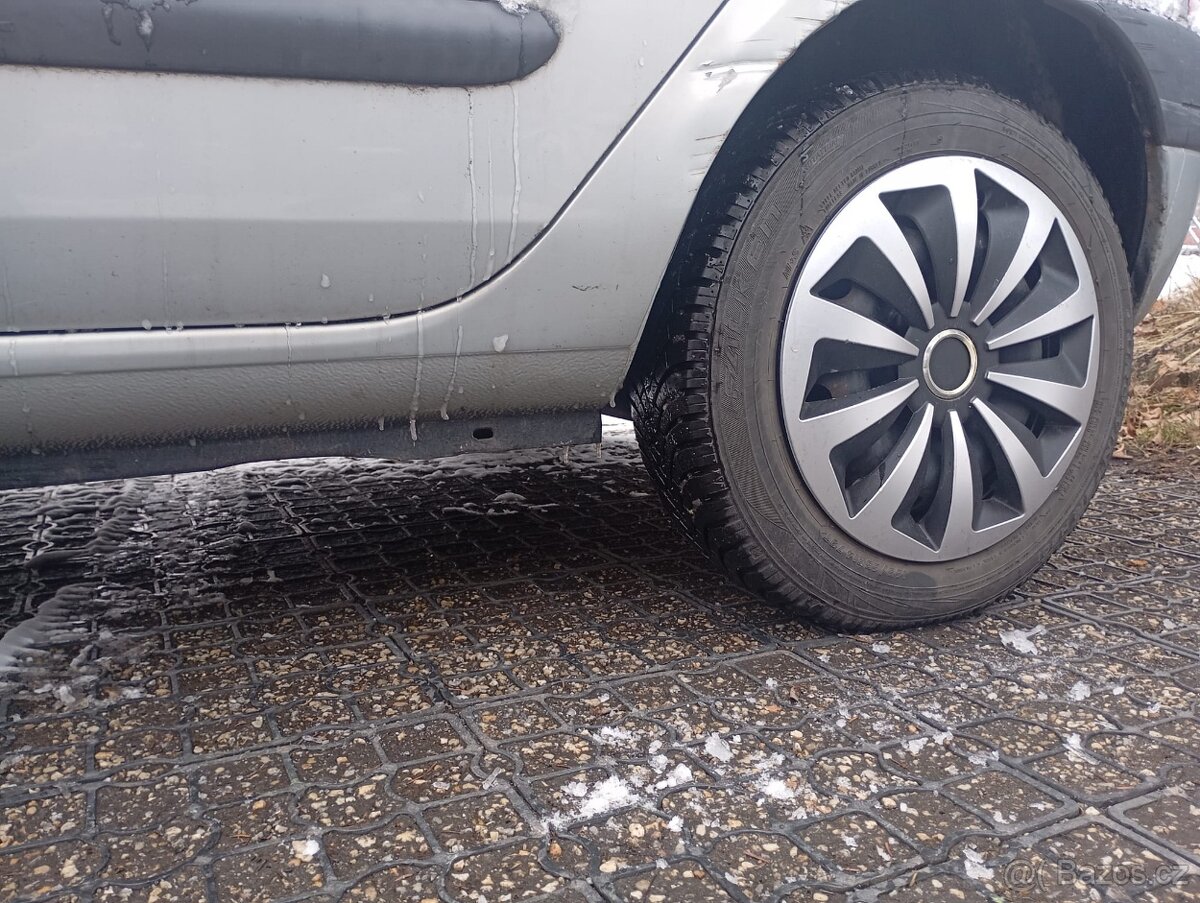 Renault Clio II 2000 - 15