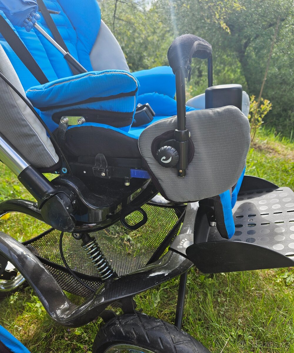 Zdravotní kočárek Stingray R82 - 15