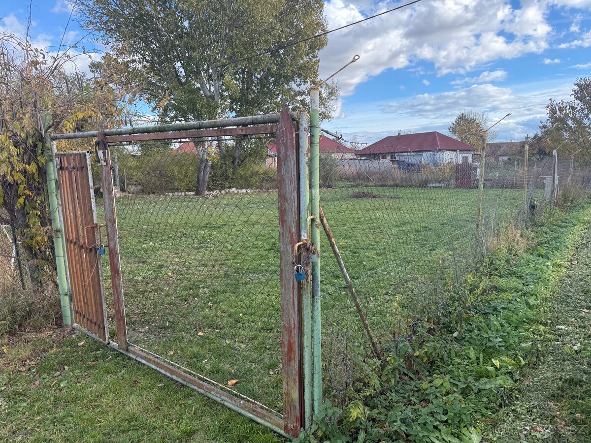 Prodej Zahrady Božice 1119m - 15