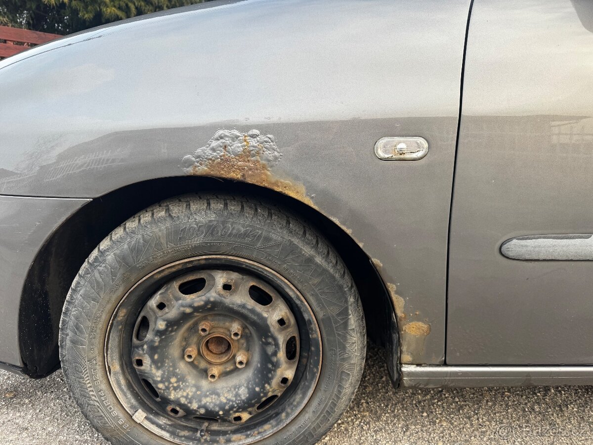 Seat Ibiza 1.4 benzín | r. v. 2004 - 15