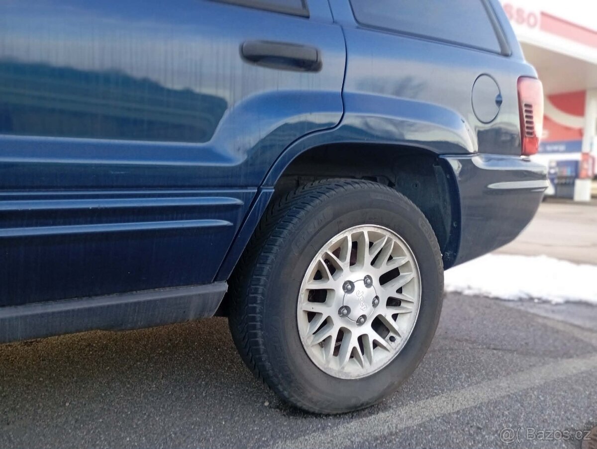 Jeep grand Cherokee Laredo - 15