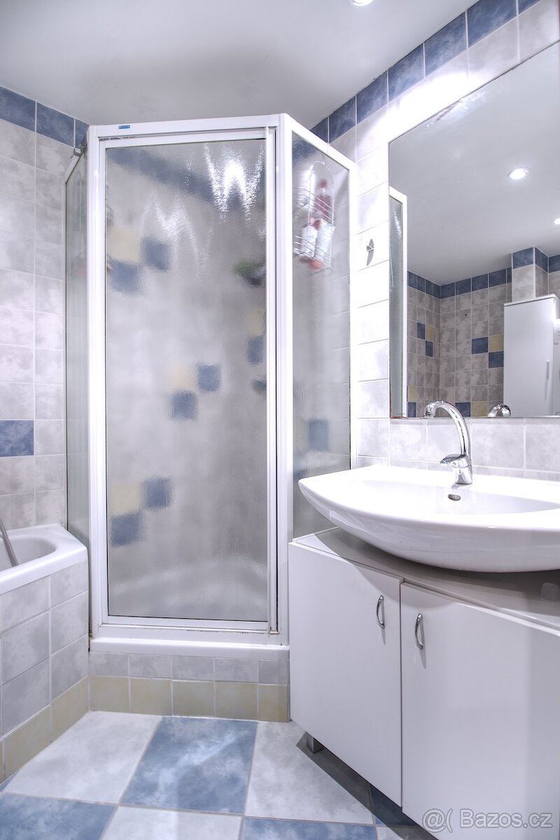 Byt 4+kk s lodžií, 90 m2, Hradec Králové - ul. Jungmannova - 15