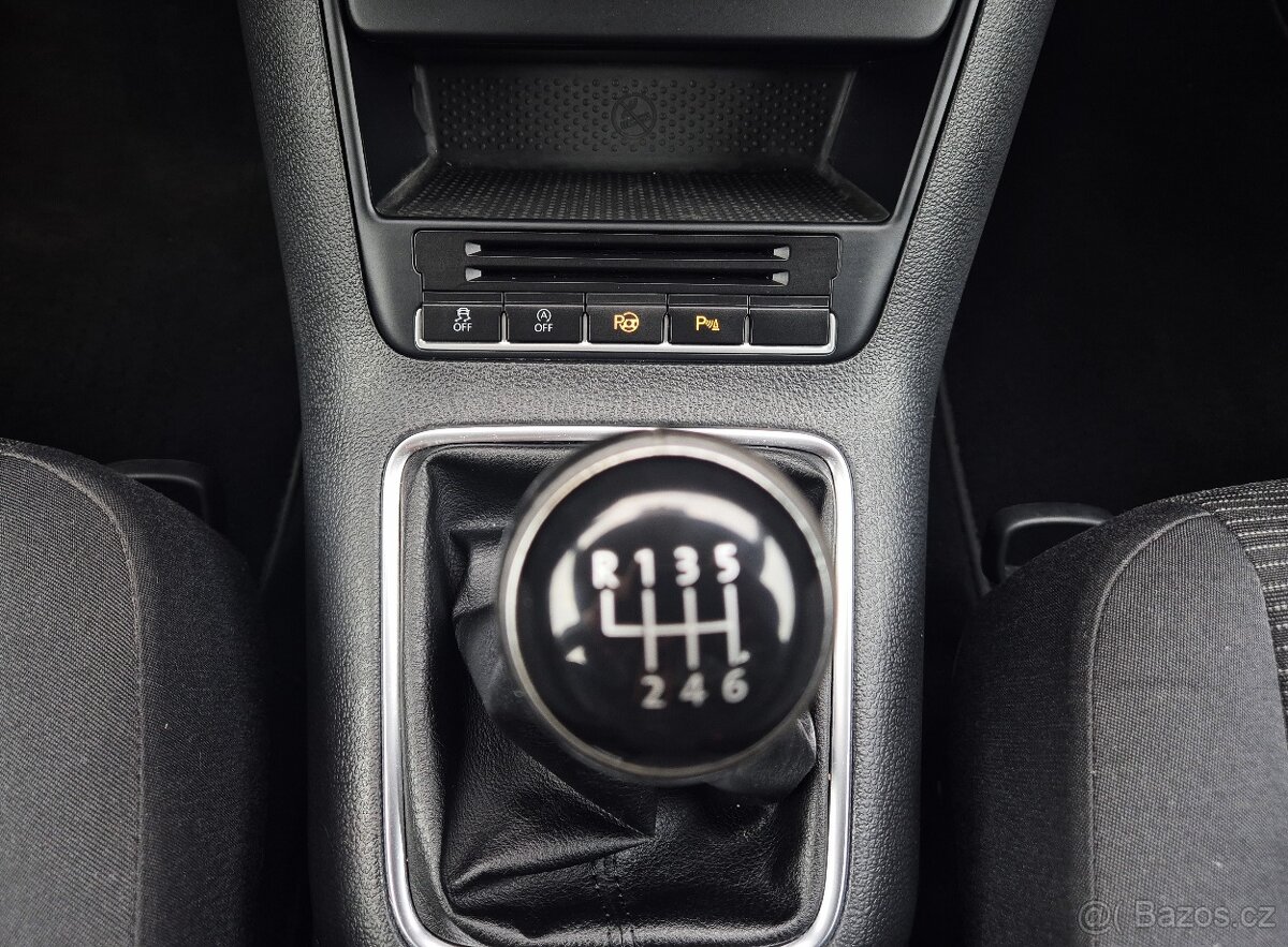 VW TIGUAN 2.0TDI 1 MAJITEL 106 TIS.KM AUT. KLIMA PARK AUT - 15