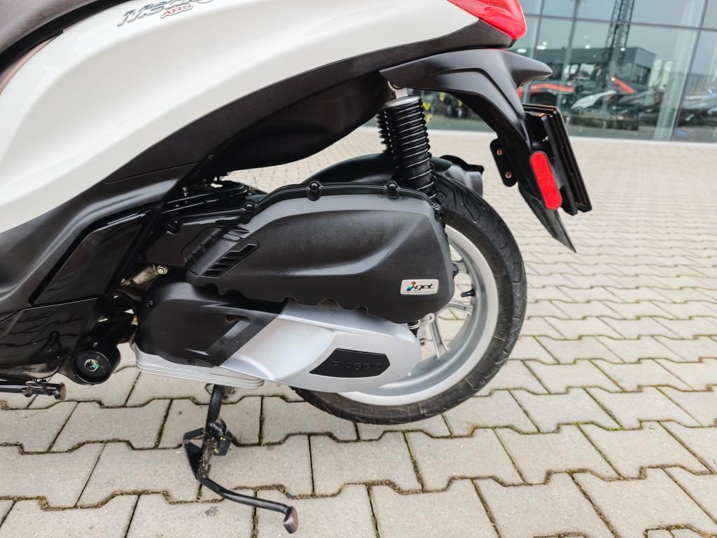 Piaggio Medley 125, najeto 1.364 Km - 15