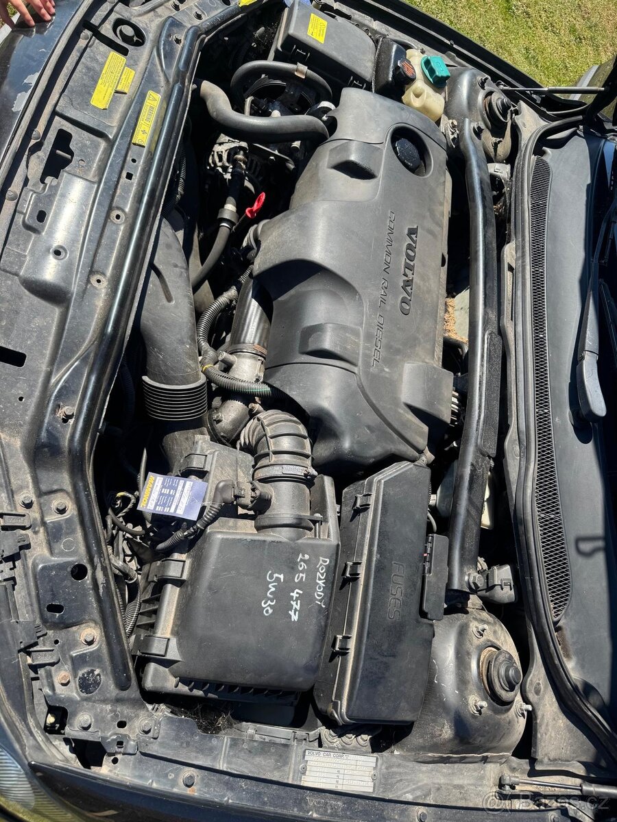 Volvo V70 2.4D 2003 4x4 automat,292.000 - 15