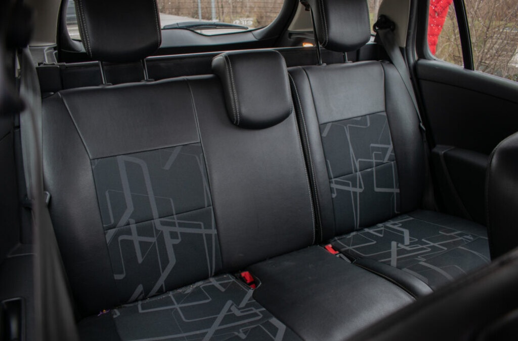 Renault Clio Grandtour 1.2 SK / 1.majiteľ - 15