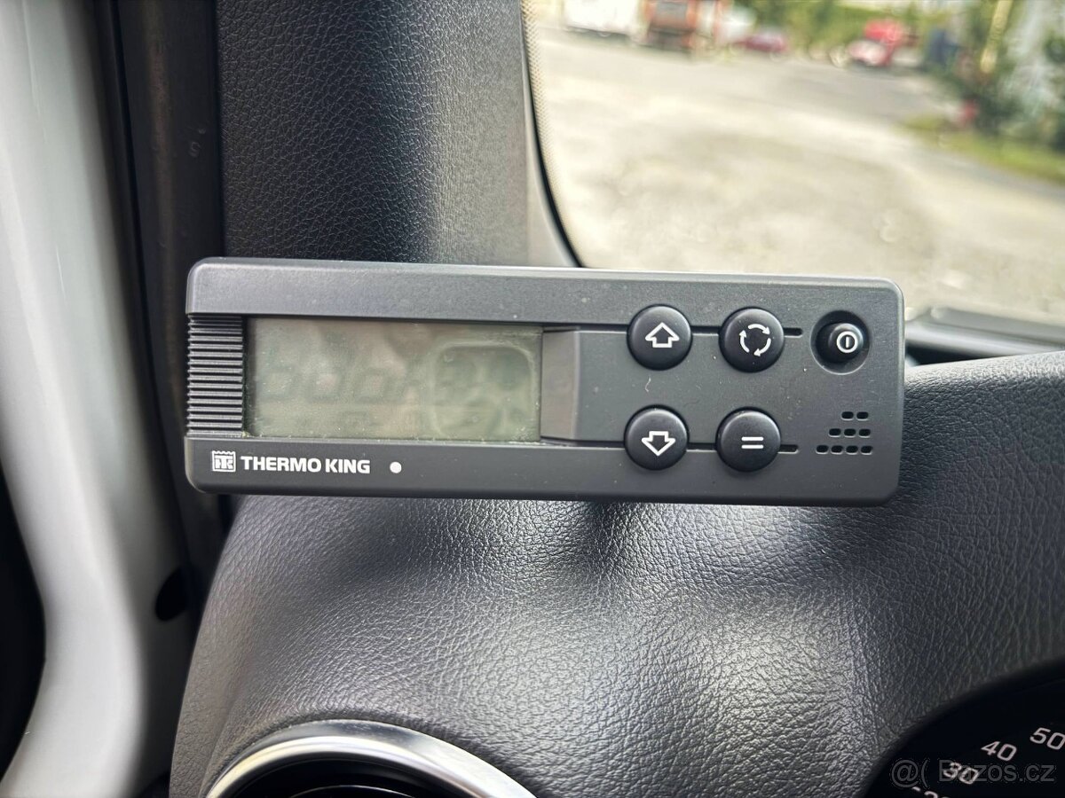 Mercedes Sprinter 319 V6 Automat. Chladiak/Mraziak zásuvka - 15