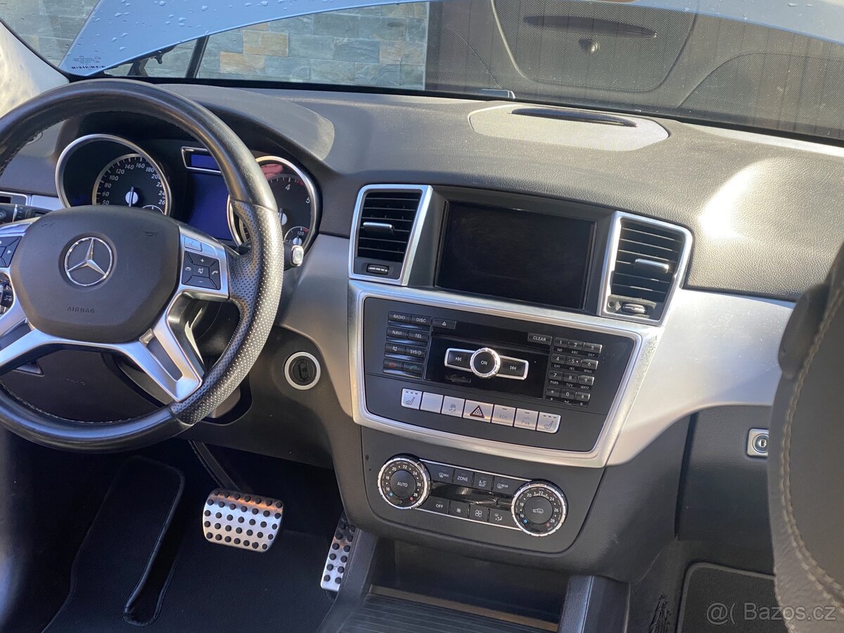 Prodám Mercedes Benz Ml w166 R/2013 najeto 276xxx km - 15