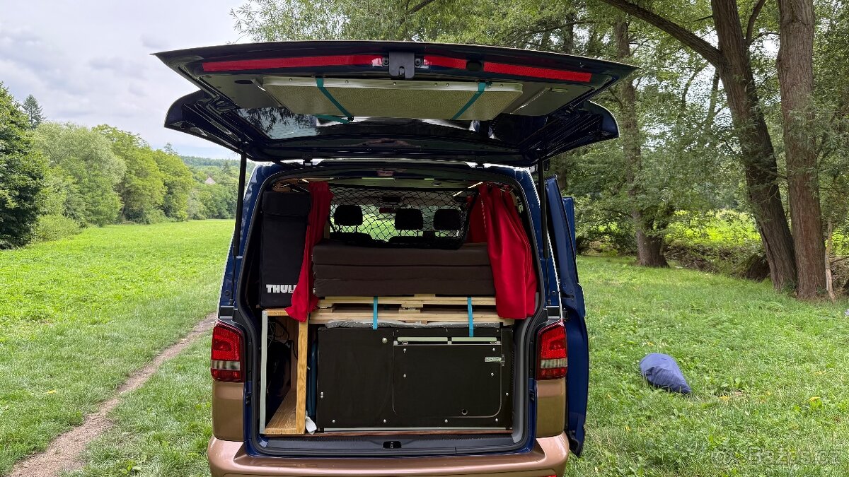 Volkswagen T5.1 Camper 2.0 TDI - 15