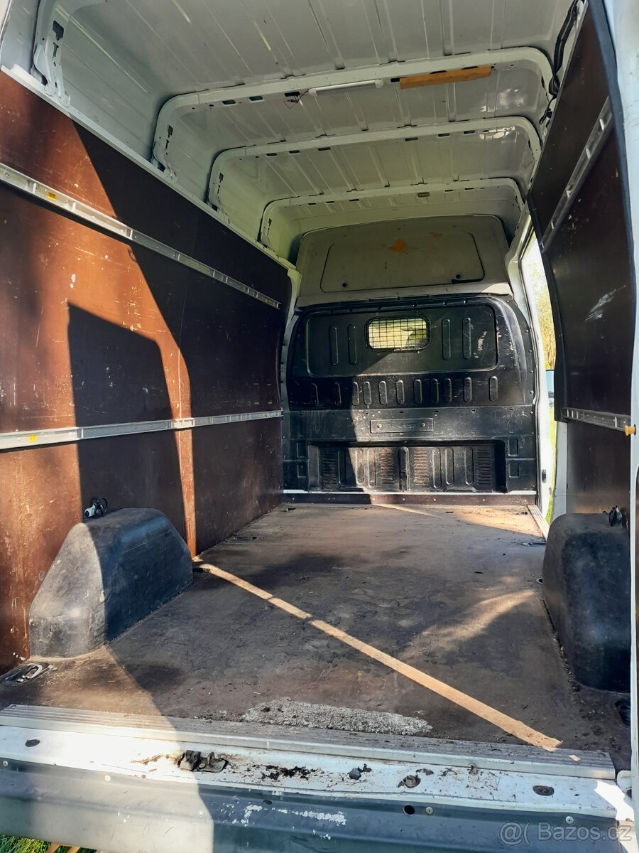 Ford Transit 300L - 15