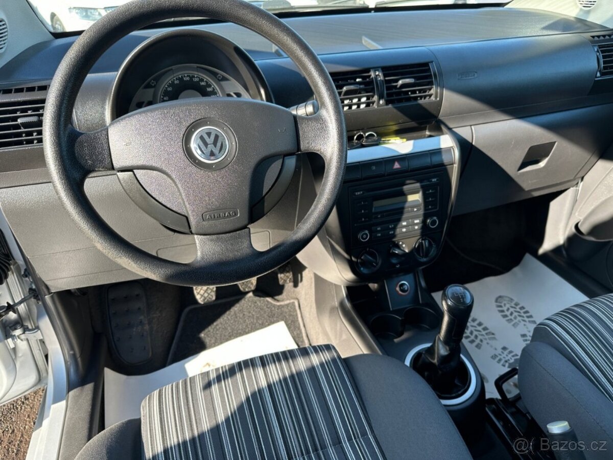 Nabízím Volkswagen Fox 1.2 40kw - 15