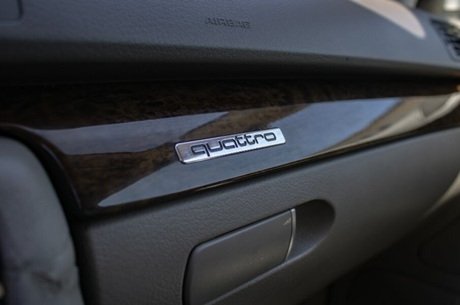 AUDI A4 2.0 TDI QUATTRO - 15