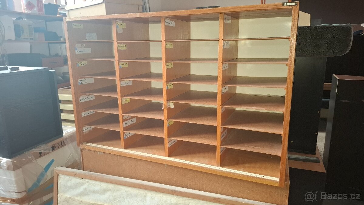 Stůl kancelářský Pracovní stůl - 15