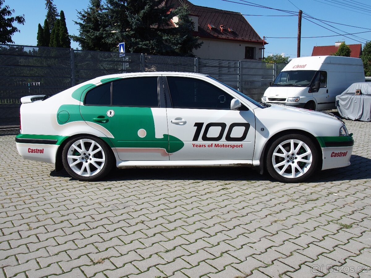 Škoda Octavia RS vRS Motorsport 100 limitka číslo 75 RHD - 15