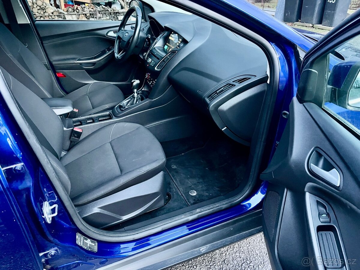 Ford Focus 1.5 EcoBoost,150PS,NOVÝ MOTOR, rok 10/2017 - 15