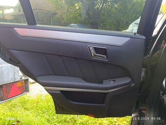 Mercedes Benz E W212 - 15