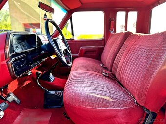 1991 Ford F-250 7.5 V8 XLT | 4x4 | MANUÁL - 15