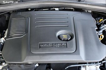 Jaguar F-PACE D200 R-DYNAMIC SE BLACK ZÁRUKA 04/2028 DPH - 15