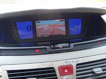 Citroen C4 Grand Picasso 1.6 HDI automat 7 míst - 15