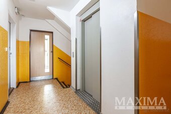 Byt 1+kk o ploše 34 m2 - Praha, Bohnice - 15