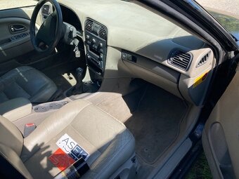 Prodám Volvo V40 - 15