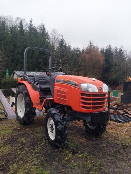 HITACHI CTX200 KUBOTA, 4x4, 20KONÍ, PĚKNÝ STAV  - 15