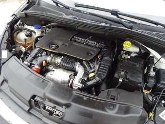 Peugeot 208 1,6 HDI - 15