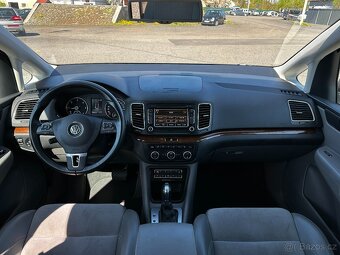 VW SHARAN 2,0 TDI DSG - PŮVOD ČR - HIGHLINE - 15