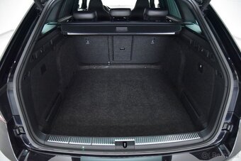 Superb Combi 2.0 TDI Sportline DSG, LED, Keyless, Kamera - 15