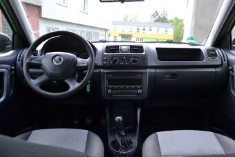 Škoda Fabia II Kombi 1.4Mpi 63kw benzín Active rok 2013 - 15