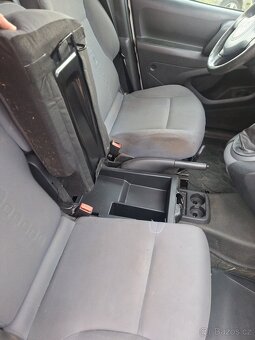 Citroen Berlingo 3 místa rv.2013 - 15