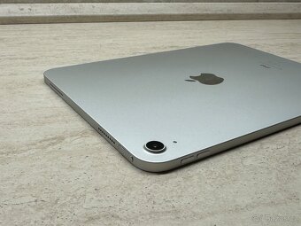 Apple iPad 10.9 (2022) 64GB Wi-Fi Silver, 100%, 0 cyklov - 15