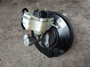 Škoda Yeti 1.4 TSI - díly - 15