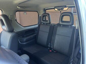 Suzuki Jimny 1.3i 63kW 4x4 serviska - 15