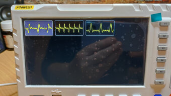 Osciloskop FNIRSI 2x100MHz s generátorem 10MHz NOVÝ - 15