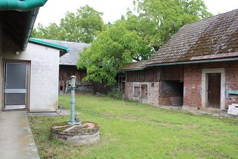 Prodej rodinného domu se stavební parcelou ve Veliši - 15