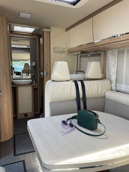 Prodám Eura Mobil integra line 725 QB - 15