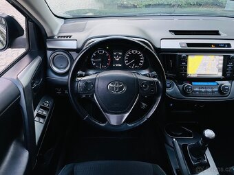 Toyota Rav4 2.0D MANUÁL 1.MAJ FACELIFT KAMERA TAŽNÉ - 15