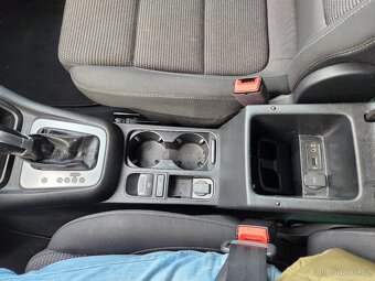 VW Sharan 2.0TDI 110 kW DSG 7 míst nebourané el. dveře - 15