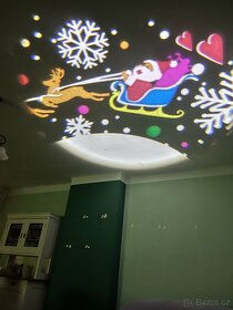 Vánoční projektor venkovní vnitřní - barevné vánoční motivy - 15