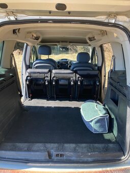 Berlingo 1,6 HDi 90 emotion Multispace - 15