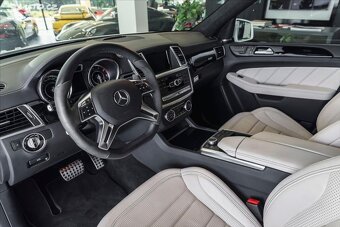 Mercedes-Benz ML 63 AMG 4M / DESIGNO / TOP VÝBAVA / CZ - 15