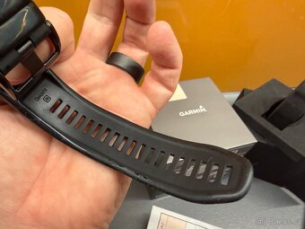 Garmin Tactix Delta Solar Sapphire - zachovalé - 15
