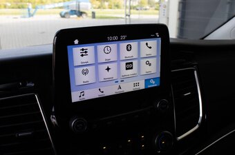 Ford Tourneo Custom L2 Titanium X z roku 2019 - 15
